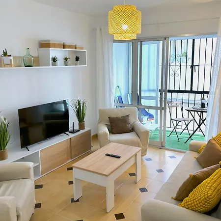 Evans Realty Az Centro & Playa & Tren Appartement